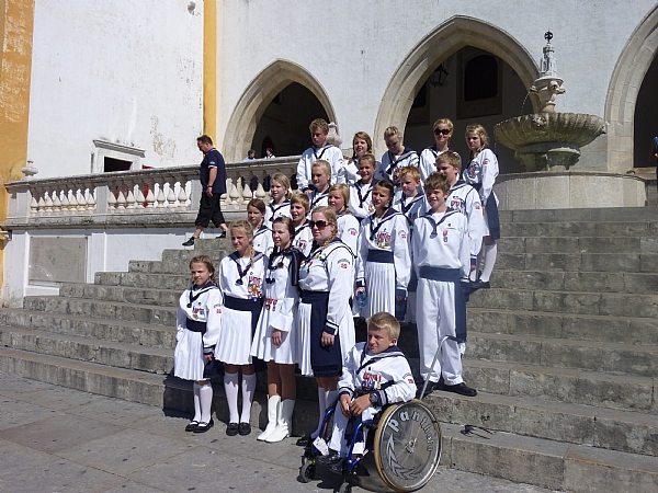 Samling foran Palcio Nacional i Sintra